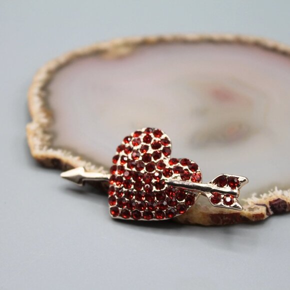 Heart arrow jewelry brooch pin love red yellow gold tone elegant brand new - Picture 3 of 12